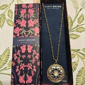 LUCKY BRAND GOLD TONE LONG PENDANT NECKLACE